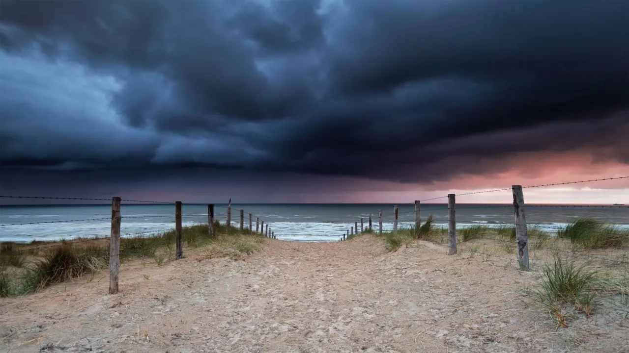 تحذير أصفر.. اضطرابات جوية تضرب عدة مناطق في البرتغال خلال الساعات المقبلة